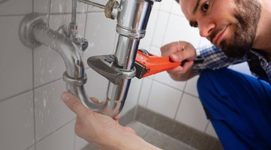 Expert burst pipe repair services in Montvale, VA
